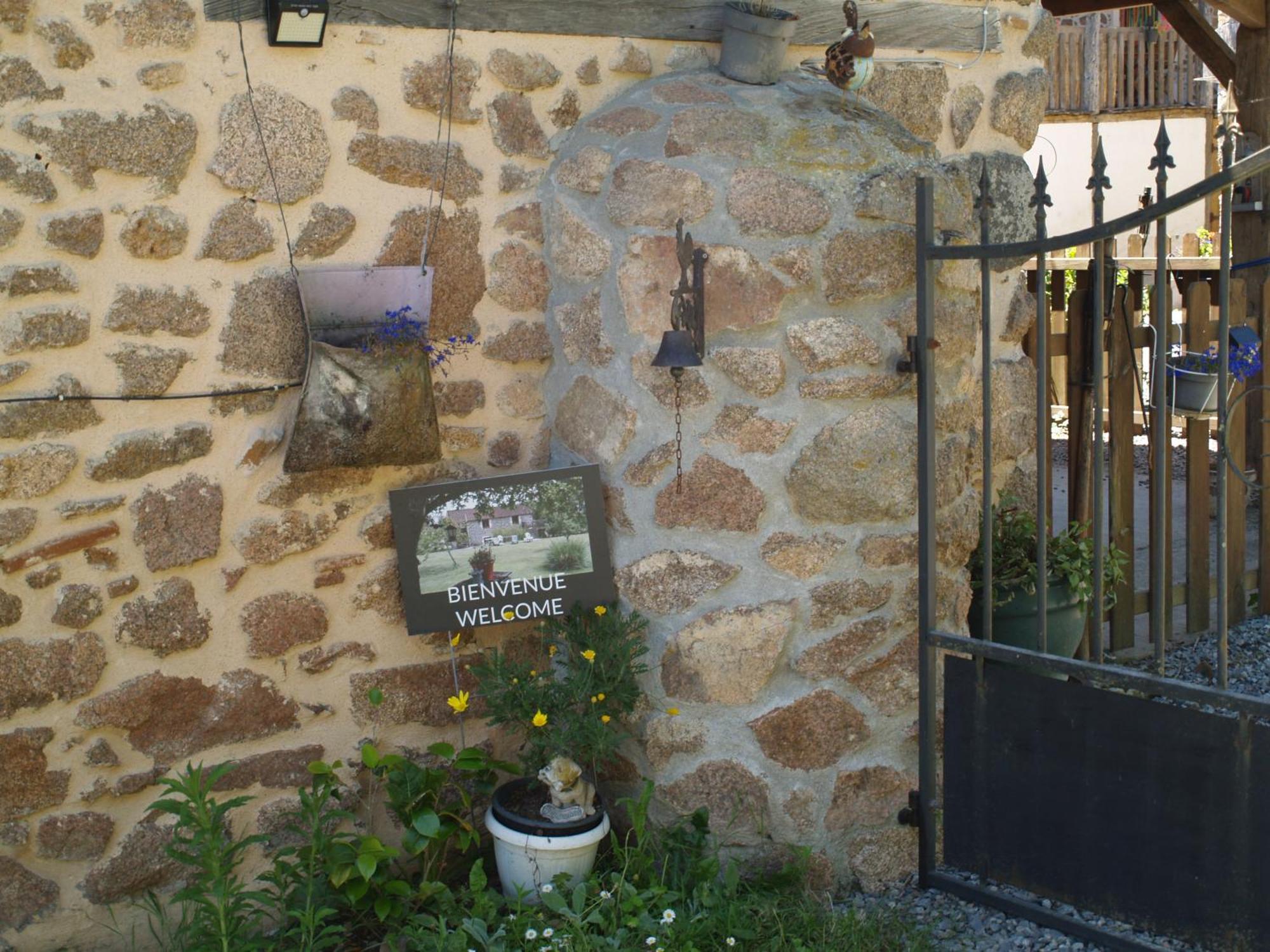 Tranquille Vienne Gites A Chirac Dept Charente Luaran gambar